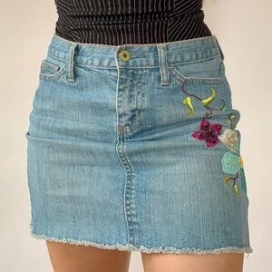 GAP Y2K Embroidery Denim Skirt Floral stitching women’s 6 Stretch Jeans